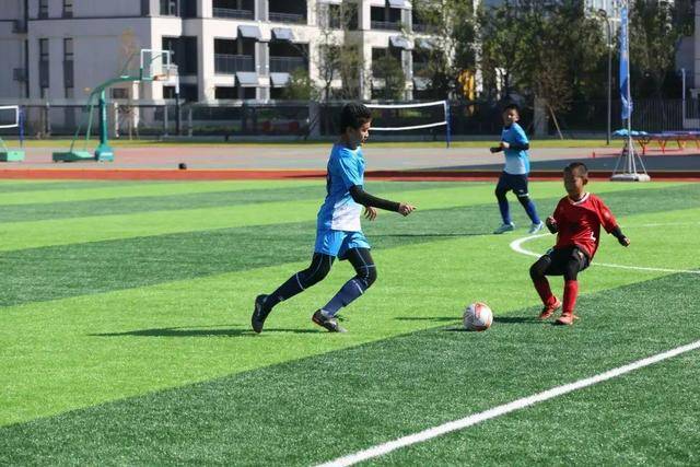 基恩三分绝杀北京险胜广州 新疆险胜山东4连胜