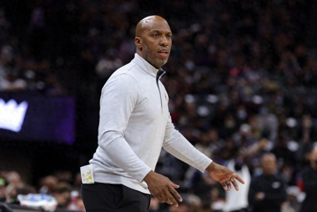 格林33分浓眉30+13詹姆斯21+13 火箭险胜湖人